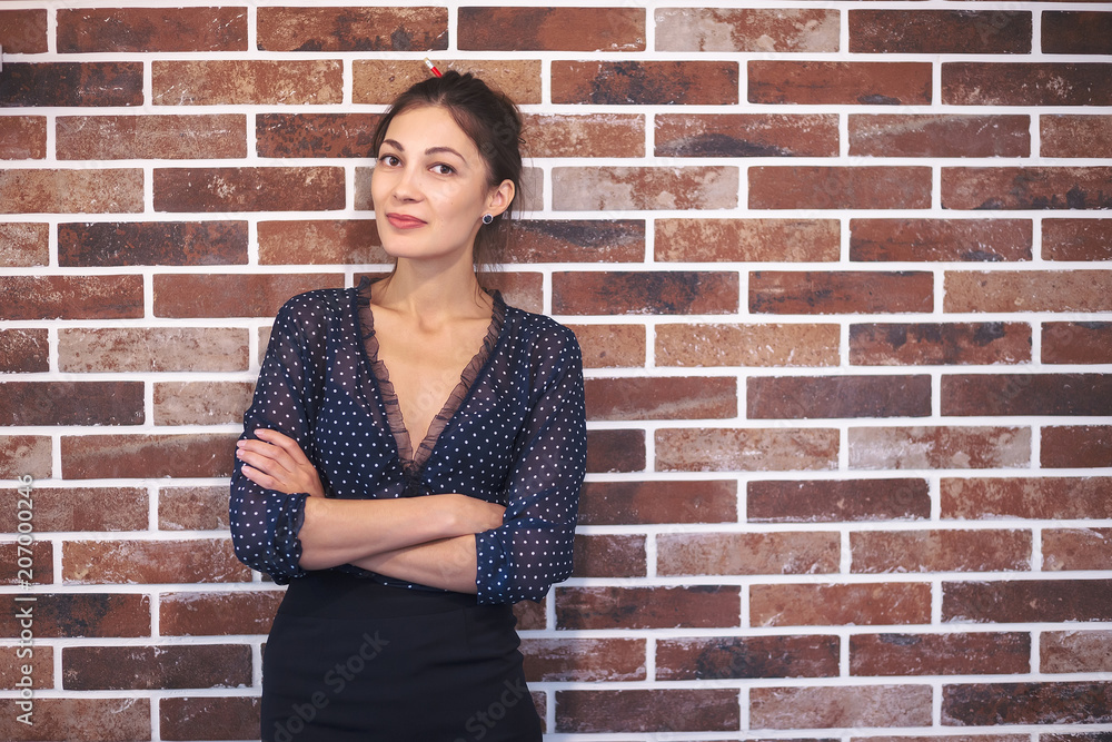 Business woman portrait with crossed arms Business woman portrait with crossed arms