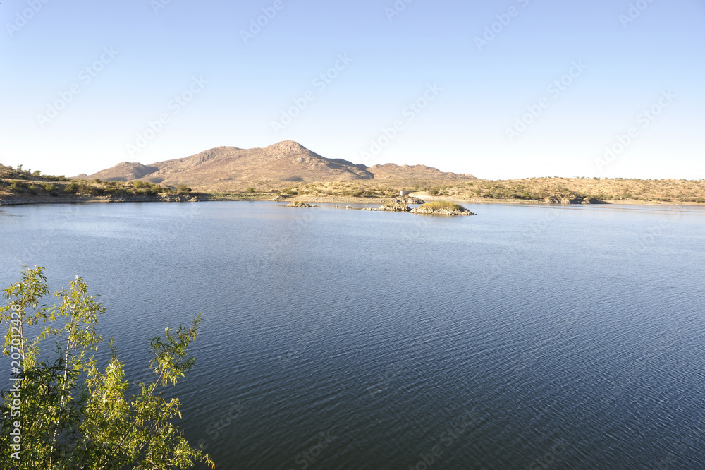 Namibia: An idyllic spot for holidays: Lake Oanob Resort near Rehoboth.