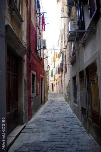 Fototapeta Naklejka Na Ścianę i Meble -  ruelle à piran en slovénie