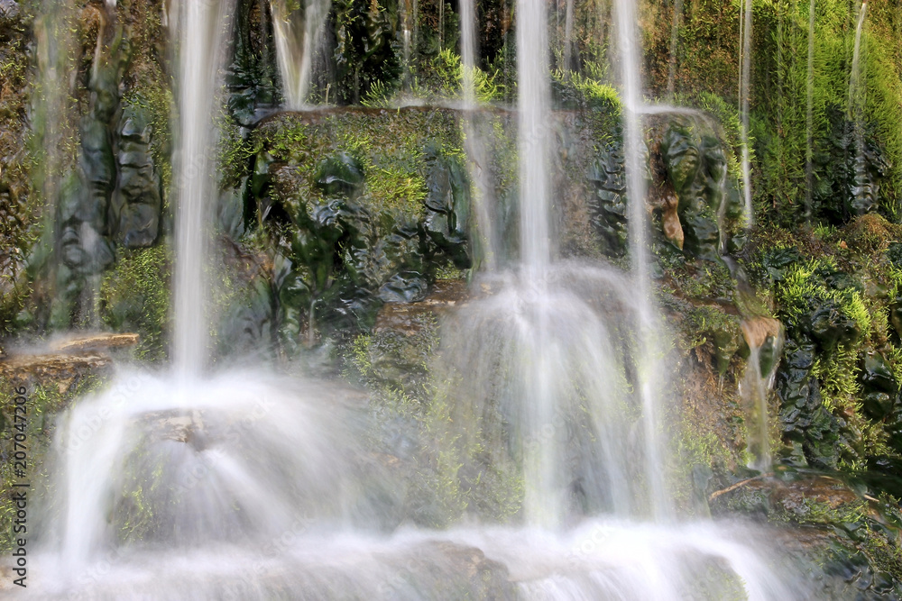 Obraz premium Water flow from the source