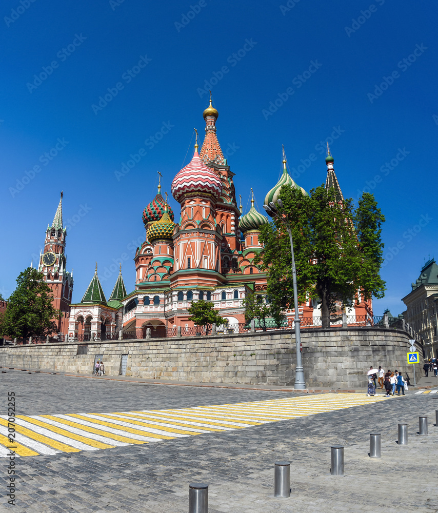 Naklejka premium Saint Basil's Cathedral