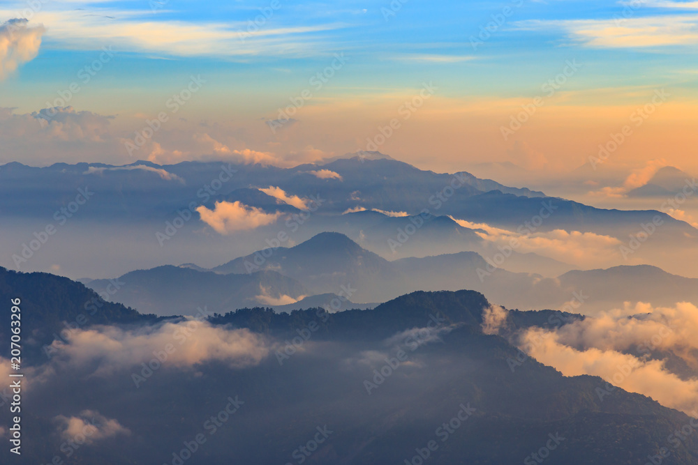 Fog and mountains in Taiwan Fog and mountains in Taiwan