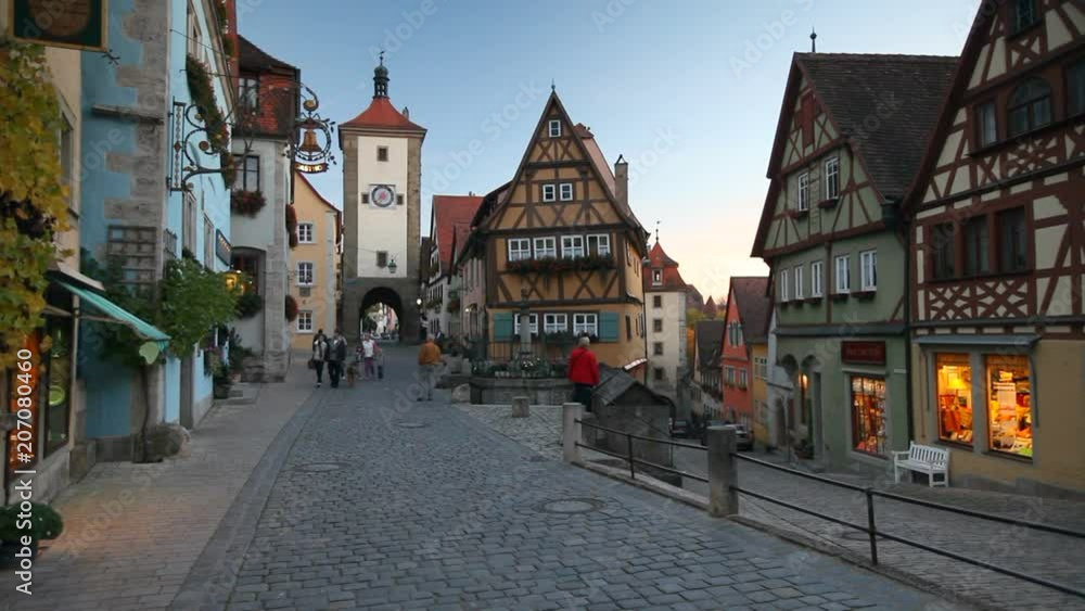 Plonlein (little square) with Sieber Tower and Kobolzeller Tower, day to night, Rothenburg ob der Tauber, Franconia, Bavaria, Germany Plonlein (little square) with Sieber Tower and Kobolzeller Tower, day to night, Rothenburg ob der Tauber, Franconia, Bavaria, Germany