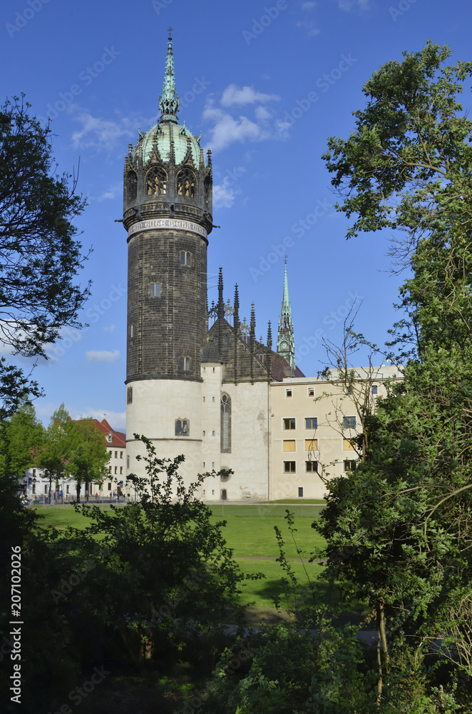 Fototapeta premium Turm der Schlosskirche, Wittenberg