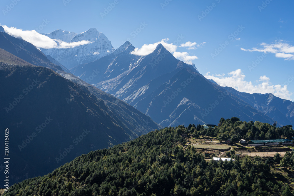 Fototapeta premium Kusum Khangkaru mountain peak in Everest region, Nepal