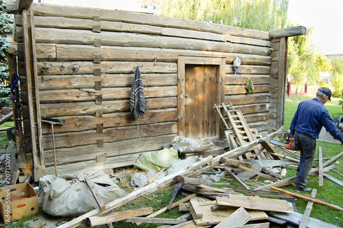 Old Wood Cabin Renovation