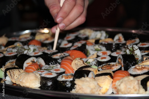 Obraz na plátně deliciously sushi