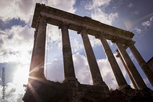 Obraz na płótnie atardecer columnas foro romano w salonie