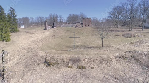 17933_A_wooden_cross_on_the_hill_in_Karksi-Nuia_in_Estonia.mp4 photo