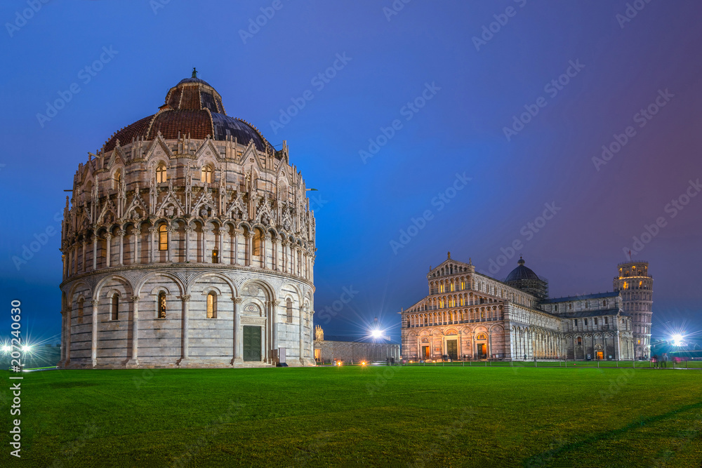 Leaning tower of Pisa, Italy
