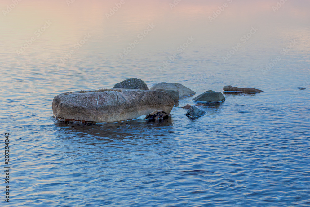 Obraz premium Stones on the lake