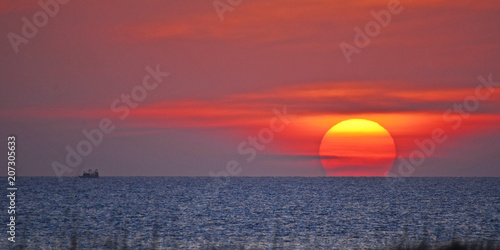 Circle of Sun in Panama CIty BEach  FL