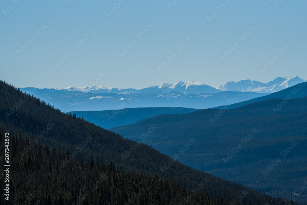 Mountain views in Colorado's Rocky Mountain National Park.