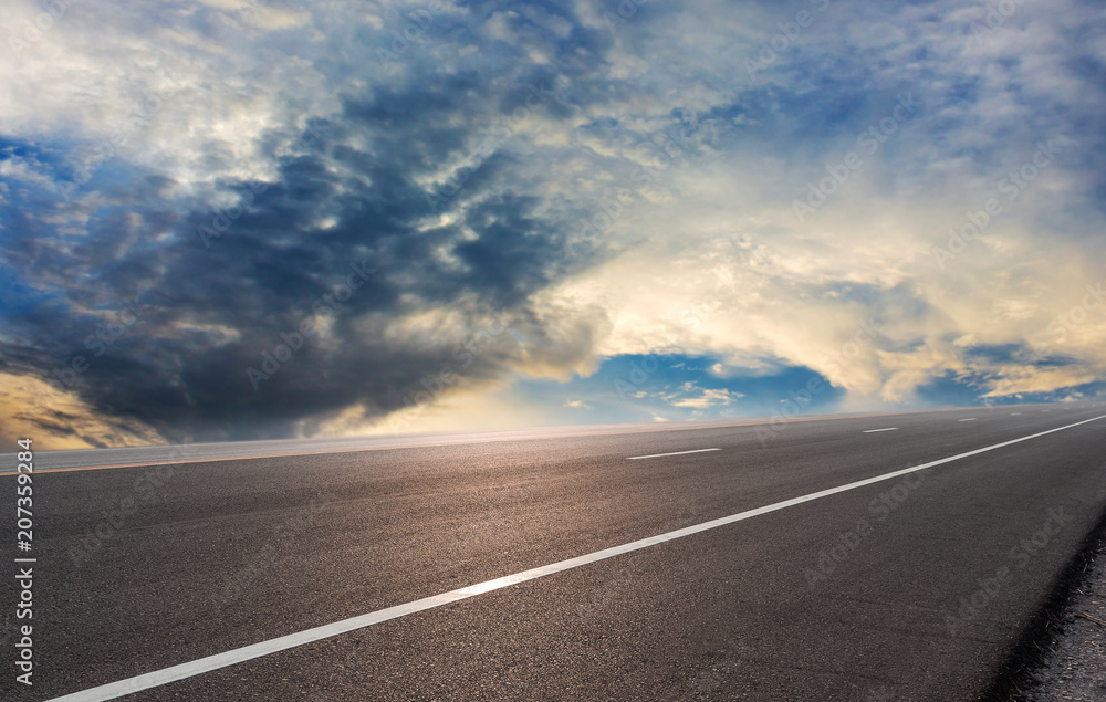 Fototapeta premium Road asphalt and sky cloud background