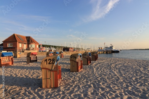 Fototapeta Naklejka Na Ścianę i Meble -  Laboe Strand Fähre