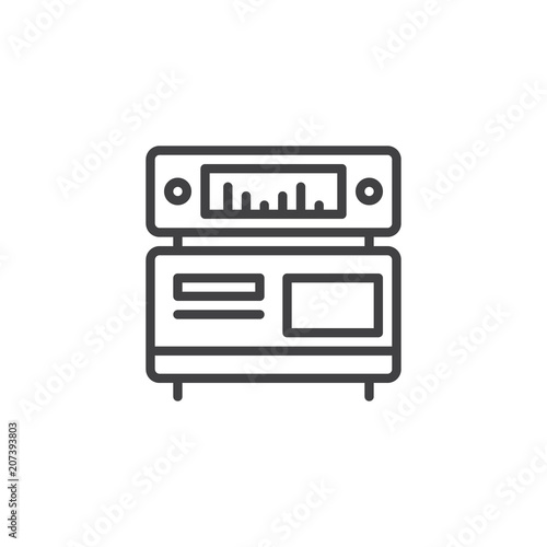 Retro amplifier outline icon. linear style sign for mobile concept and web design. Lamp amplifier simple line vector icon. Symbol, logo illustration. Pixel perfect vector graphics