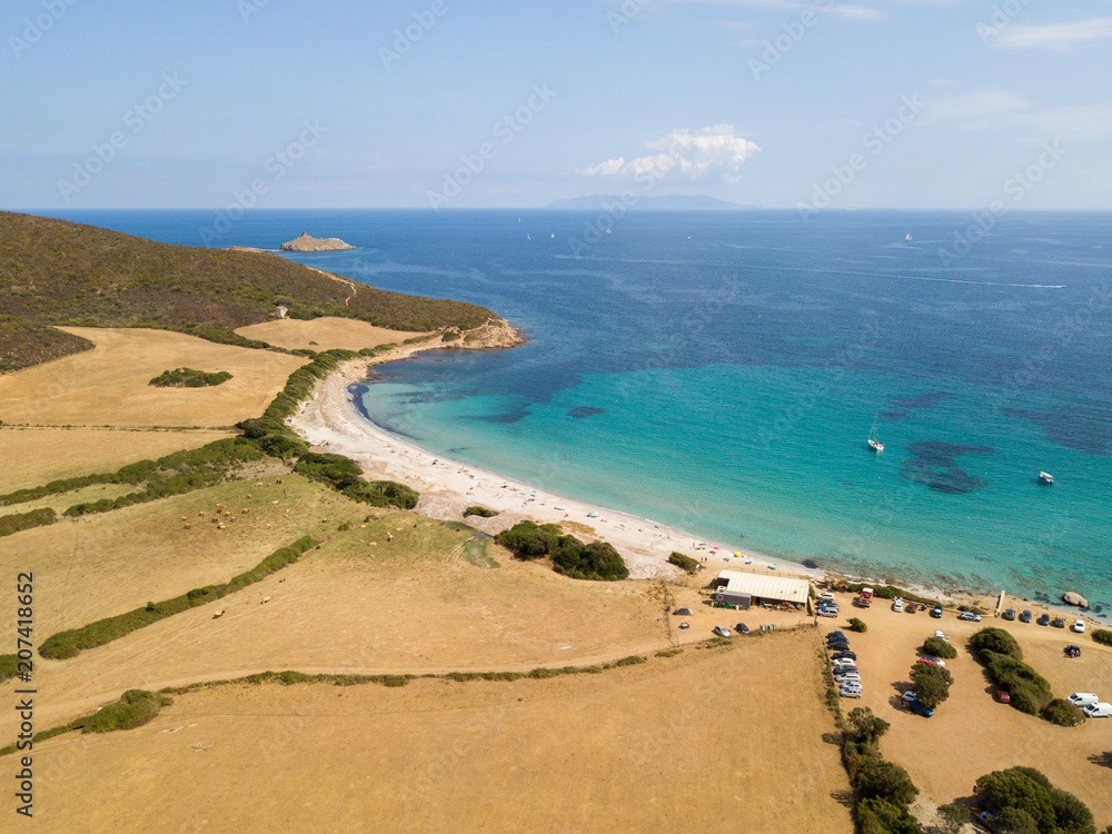 Vista aerea della spiaggia di Tamarone, Plage de Tamarone, penisola di Cap Corse, Macinaggio, Corsica, Francia