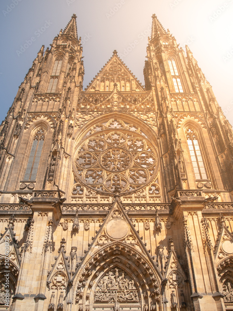 Fototapeta premium Front view of St. Vitus cathedral in Prague Castle, Prague, Czech Republic.