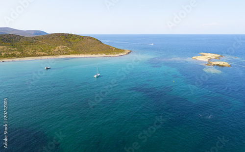 Vista aerea delle isole di Finocchiarola, Mezzana, A Terra, Penisola di Cap Corse, Corsica. Mar Tirreno, Isole disabitate che fanno parte del comune di Rogliano. Francia