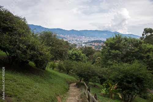 Cerro de las tres cruces, Medellín, Colombie