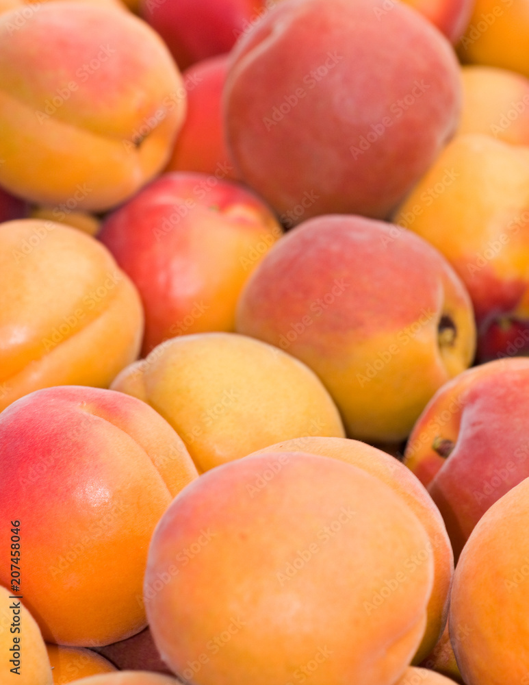 Organic Peaches and Nectarines