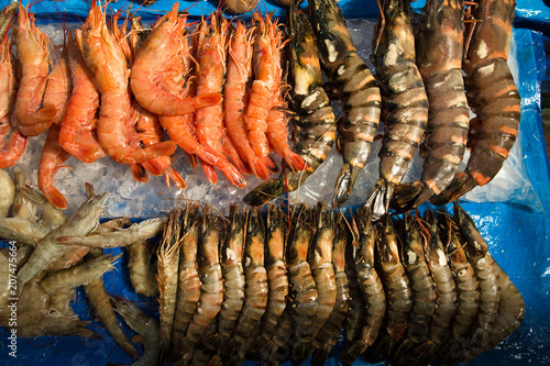 Shrimp and Crayfish at the fish market © pink candy