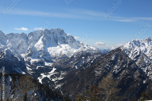 Winter panorama of the beautiful mountains north of Italy © ChiccoDodiFC