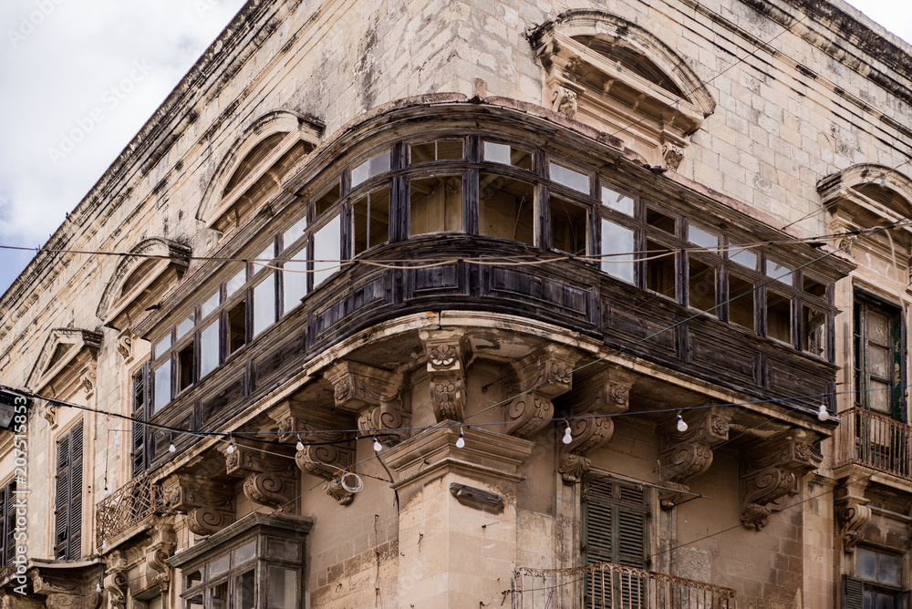 Photo of Typical maltese balcony, street of Valletta, Malta