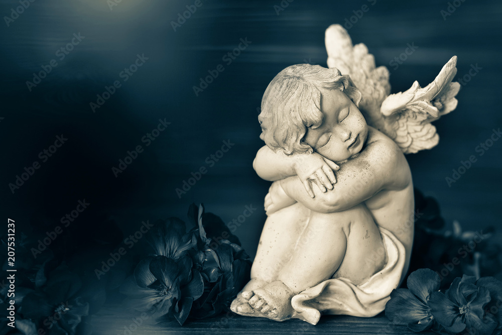 Condolence card with angel guardian sleeping Condolence card with angel guardian sleeping