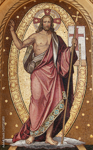 Fotografia Resurrection of Christ, mosaic, Mirogoj cemetery in Zagreb, Croatia