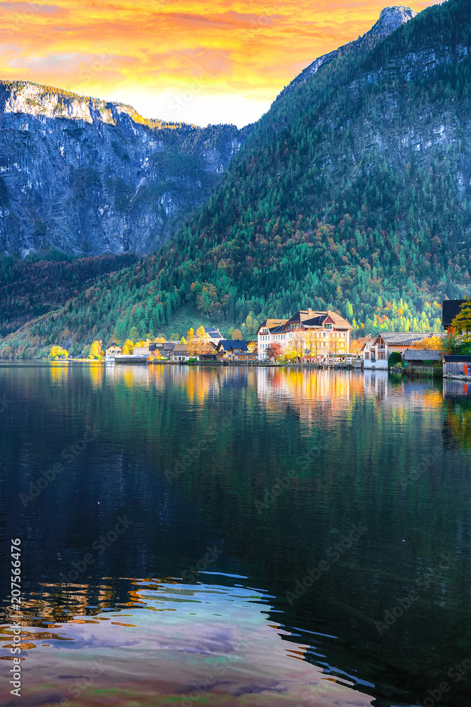 Fototapeta premium Scenic view of famous Hallstatt mountain village with Hallstatter lake.