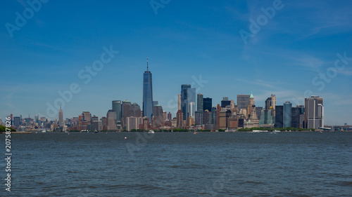 One World Trade Center and Downtown Manhattan Skyline © tapanuth