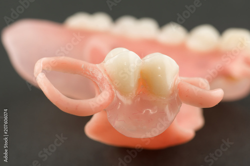 large image of a modern denture