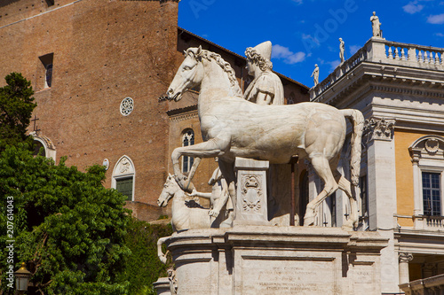 monument of the equestrian in rome
