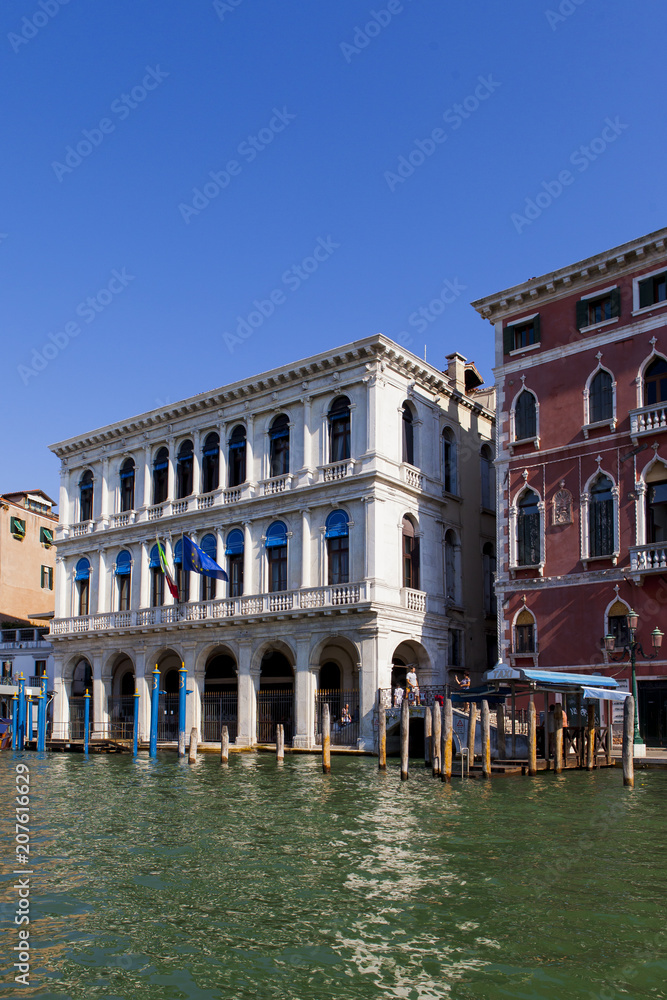 buildings in venice