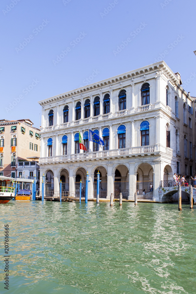 buildings in venice