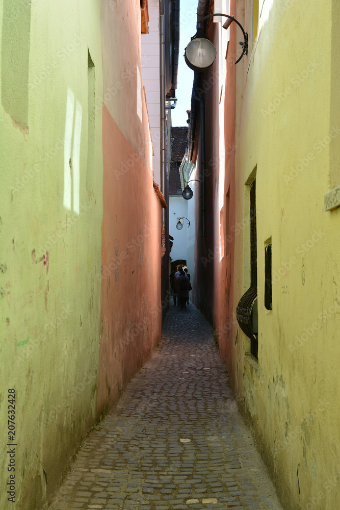Fototapeta premium Rope Street , narrowest colorful old street in Brasov, Romania