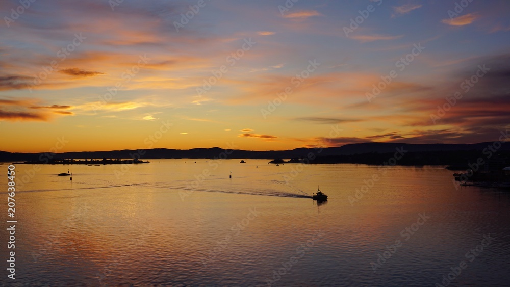 Sonnenuntergang am Oslo-Fjord