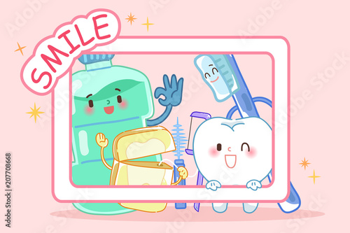 cartoon tooth with mouthwash