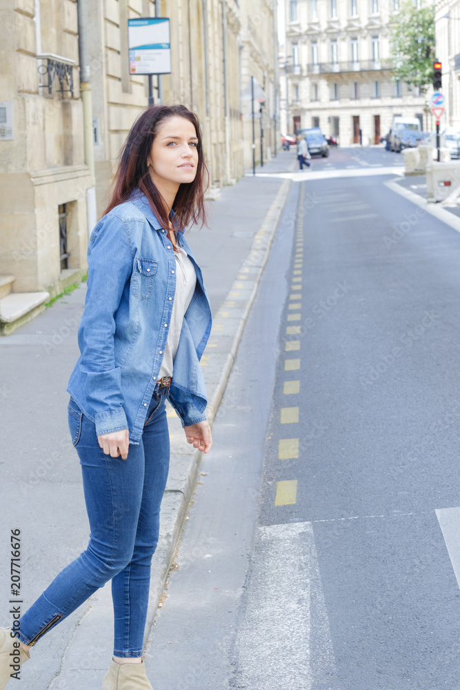 beautiful smiling womancrossing the road beautiful smiling womancrossing the road