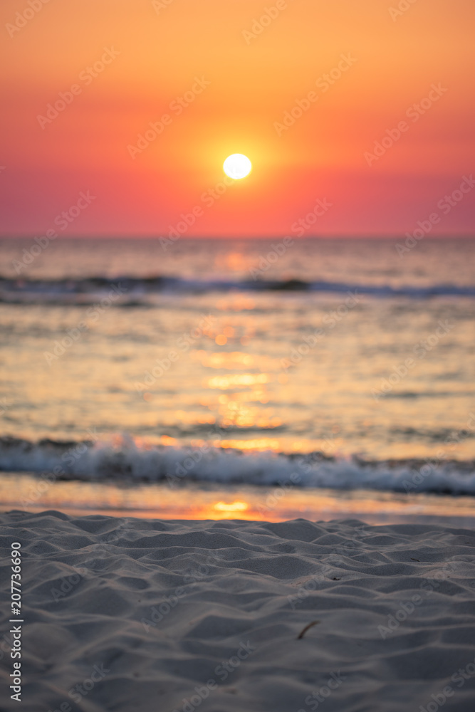 Naklejka premium Sea sunset