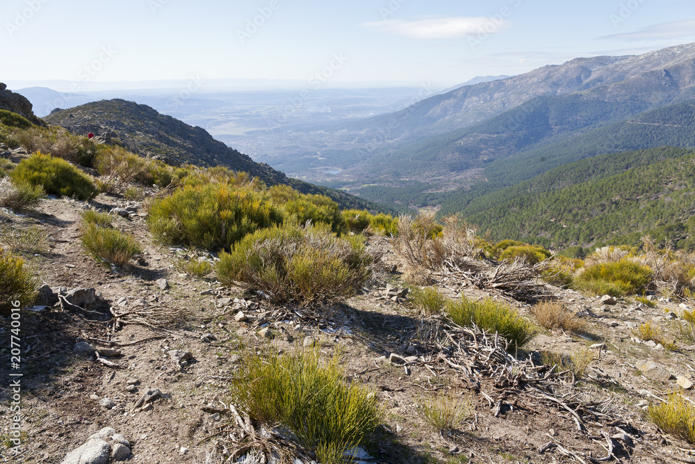 Valle del Tietar desde las Serradillas en la Sierra de Gredos. Valle del Tietar desde las Serradillas en la Sierra de Gredos.