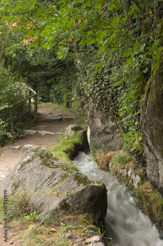 Algunder Waalweg