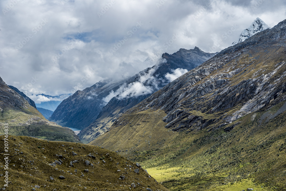 Huaraz Santa Cruz Treking in Peru Mountains