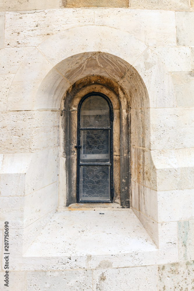 Small window Small window