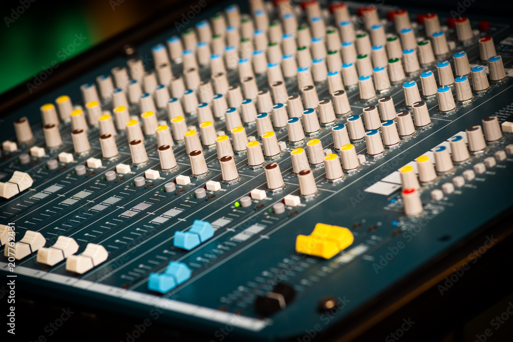 Naklejka premium sound mixer