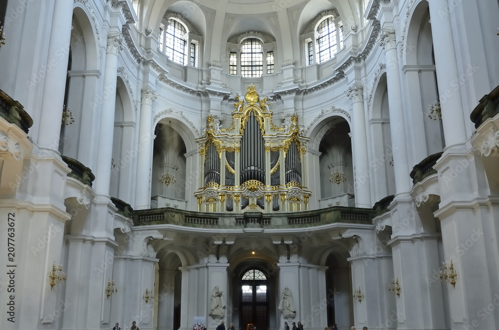 Orgelempore der Hofkirche in Dresden