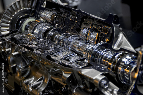 Cut model of 10-Speed RWD Automatic Transmission photo