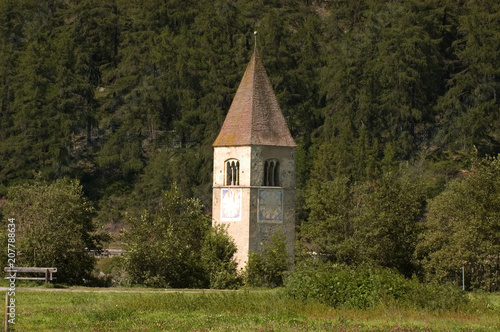 Kirchturm von Graun am Reschensee