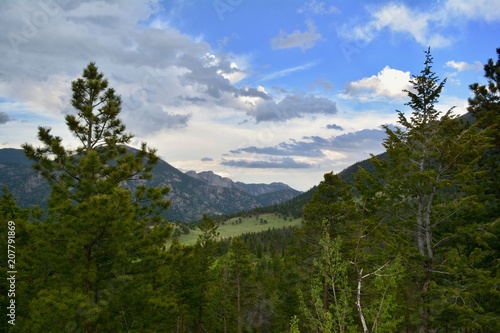 Fototapeta Naklejka Na Ścianę i Meble -  Rocky Mountain National Park Estes Park Colorado Rockies